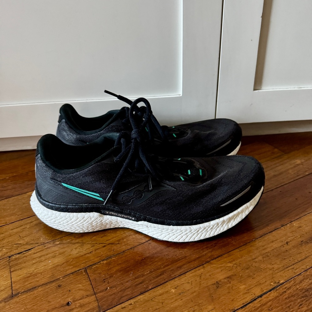 Women’s Saucony Triumph 19